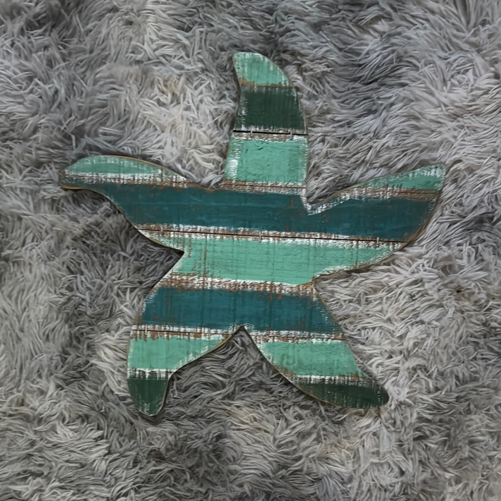 Teal Wooden Starfish Decor